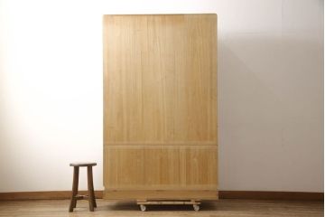 中古　国産　職人手作り　凛とした佇まいが魅力の桐箪笥(定価約150万円)(胴厚、四方丸、桐たんす、和タンス、衣装箪笥、収納箪笥、着物箪笥)(R-062762)