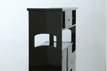 中古　美品　輪島塗り　こだわりの和の空間を演出する飾り棚　(R-062763)