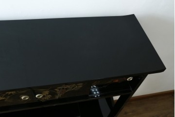 中古　美品　輪島塗り　こだわりの和の空間を演出する飾り棚　(R-062763)