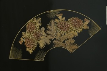 中古　美品　輪島塗り　こだわりの和の空間を演出する飾り棚　(R-062763)