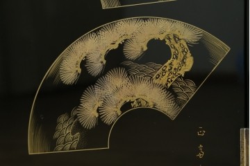 中古　美品　輪島塗り　こだわりの和の空間を演出する飾り棚　(R-062763)