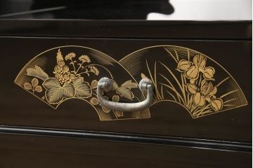 中古　美品　輪島塗り　こだわりの和の空間を演出する飾り棚(茶棚、違い棚、収納棚、戸棚)(R-062763)