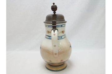 ドイツ　独逸　色絵花文　蓋付き　ジョッキ(ビアマグ、ビールポット、ビールジョッキ、陶器、酒器、共箱付き)(R-062768)
