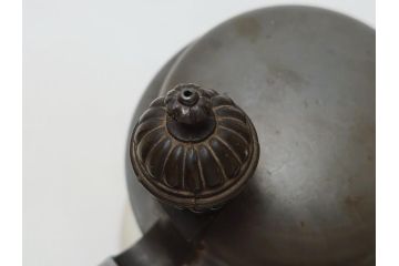 ドイツ　独逸　色絵花文　蓋付き　ジョッキ(ビアマグ、ビールポット、ビールジョッキ、陶器、酒器、共箱付き)(R-062768)