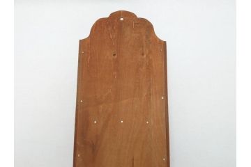中古　伝統工芸　軽井沢彫り　桜の彫りが上品な印象を与えるレターラック(二段状差し、壁掛け収納)(R-062769)