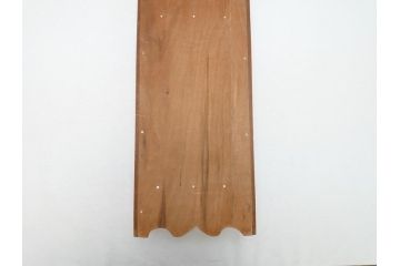 中古　伝統工芸　軽井沢彫り　桜の彫りが上品な印象を与えるレターラック(二段状差し、壁掛け収納)(R-062769)