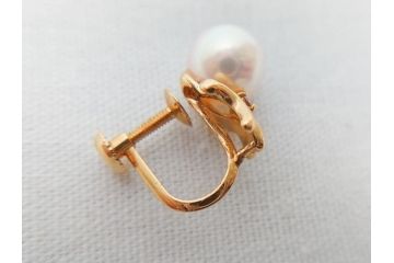 田崎真珠　K18(18金)　ダイヤモンド0.02ct　保証書付き　イヤリング(タサキ、TASAKI、パール、ゴールド、金、箱付き)(R-062773)