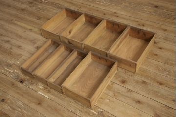 和製アンティーク　凛とした美しさが上品な和を演出してくれる近江水屋箪笥サイドボード(食器棚、戸棚、収納棚、キャビネット)(R-062779)