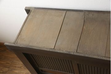 和製アンティーク　凛とした美しさが上品な和を演出してくれる近江水屋箪笥サイドボード(食器棚、戸棚、収納棚、キャビネット)(R-062779)