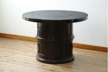 中古　美品　広島県　博永家具　漆塗り　便利な収納付き!!シックな色合いと和モダンデザインが魅力的な囲炉裏テーブルセット(ダイニングテーブル、ラウンドテーブル、4人掛け、4P、ダイニングチェア、板座チェア、椅子、イス、いす、食卓、木製火鉢)(定価約130万円)(R-062789)