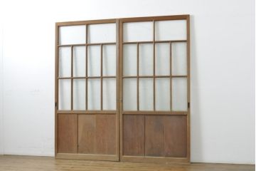 アンティーク建具　結霜・ゆらゆらクリアガラス　シンプルなデザインでお部屋に取り入れやすいガラス戸2枚セット(引き戸)(R-062803)