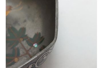継山造　本錫　内螺鈿　蒔絵　桐唐草文　松に鶴　菓子鉢(六角、菓子器、深鉢、草花文)(R-062819)