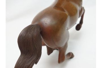水戸金工　北川北仙　黄銅製(ブロンズ)　駿馬　馬の置物(置物、オブジェ、インテリア)(R-062821)