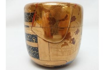 山中漆器　伝統工芸士　蒔絵師　吉田華正(利昭)　誰ヶ袖　秋柄　蒔絵　大棗(共箱付き、鹿の子梨子地、誰が袖、草花、菊、螺鈿)(R-062824)