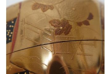 山中漆器　伝統工芸士　蒔絵師　吉田華正(利昭)　誰ヶ袖　秋柄　蒔絵　大棗(共箱付き、鹿の子梨子地、誰が袖、草花、菊、螺鈿)(R-062824)