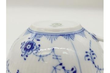 デンマーク　ROYAL COPENHAGEN(ロイヤルコペンハーゲン)　ブルーフルーテッド　ハーフレース　ティーカップ&ソーサー3客セット(洋食器、C&S)(R-062829)