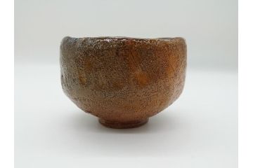  	九代　大樋長左衛門　飴釉　秋夕　茶碗(共箱付き、茶器、茶道具、和食器)(R-062834)