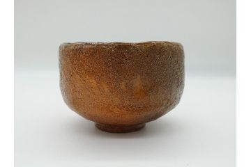  	九代　大樋長左衛門　飴釉　秋夕　茶碗(共箱付き、茶器、茶道具、和食器)(R-062834)