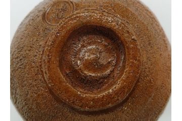  	九代　大樋長左衛門　飴釉　秋夕　茶碗(共箱付き、茶器、茶道具、和食器)(R-062834)