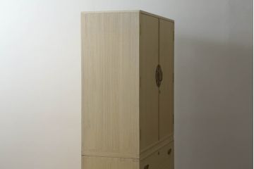中古　美品　国産手造り　すっきりとした上品な佇まいが美しい桐箪笥(胴厚、四方丸、桐たんす、着物箪笥、和タンス、引き出し、衣装箪笥)(R-062838)