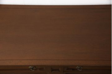 中古　DREXEL HERITAGE(ドレクセルヘリテイジ)　Triune(トライユン)　マホガニー材　気品ある佇まいが美しいサイドボード(サイドチェスト、引き出し)(R-062840)