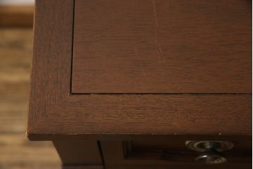 中古　DREXEL HERITAGE(ドレクセルヘリテイジ)　Triune(トライユン)　マホガニー材　気品ある佇まいが美しいサイドボード(サイドチェスト、引き出し)(R-062840)
