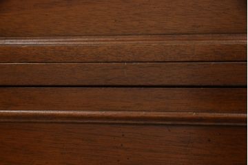 中古　DREXEL HERITAGE(ドレクセルヘリテイジ)　Triune(トライユン)　マホガニー材　気品ある佇まいが美しいサイドボード(サイドチェスト、引き出し)(R-062840)