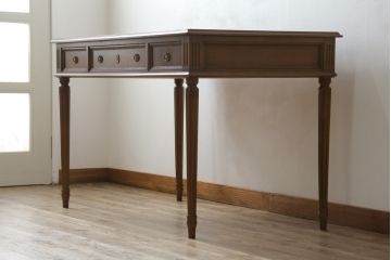 中古　イギリス高級輸入家具　洗練された佇まいが美しいレザートップデスク(机、平机、ワークデスク、在宅用、在宅ワーク)(定価約60万円)(R-062846)