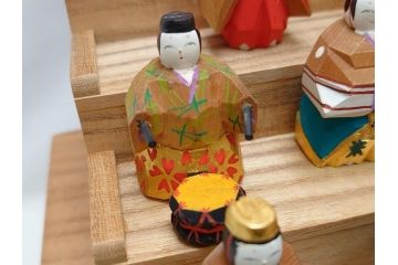 奈良　南都　川口神泉　木彫　金彩　極彩色　五段　十五人揃　一刀彫雛人形(共箱付き、木製、雛壇、ひな人形、段飾、コンパクト)(R-062853)