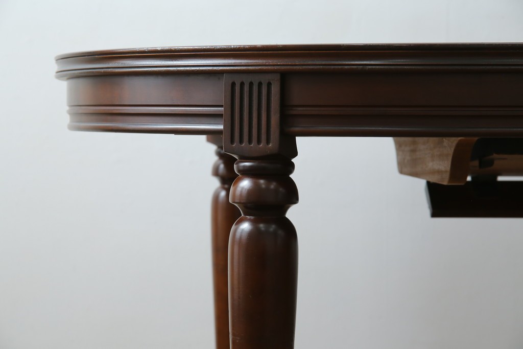 中古　maruni(マルニ木工)　KENT-COURT(ケントコート)　洗練された佇まいとシックな色合いが魅力のダイニングテーブル　(R-062859)