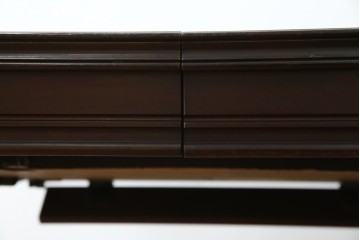 中古　maruni(マルニ木工)　KENT-COURT(ケントコート)　洗練された佇まいとシックな色合いが魅力のダイニングテーブル　(R-062859)