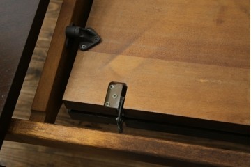 中古　maruni(マルニ木工)　KENT-COURT(ケントコート)　洗練された佇まいとシックな色合いが魅力のダイニングテーブル　(R-062859)