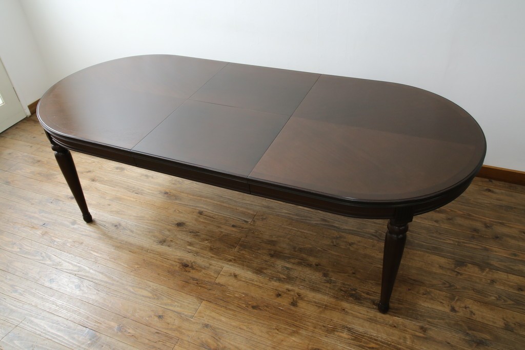 中古　maruni(マルニ木工)　KENT-COURT(ケントコート)　洗練された佇まいとシックな色合いが魅力のダイニングテーブル　(R-062859)