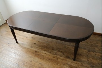 中古　maruni(マルニ木工)　KENT-COURT(ケントコート)　洗練された佇まいとシックな色合いが魅力のダイニングテーブル　(R-062859)