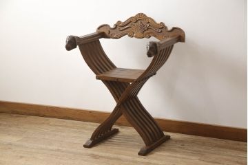 中古　イタリア輸入家具　美しい彫刻が目を引くサヴォナローラチェア(椅子、折りたたみイス)(R-062873)