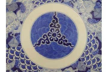 江戸期　古伊万里　染付　山水　龍　波　1尺5寸　約47cm　大皿(一尺五寸、和食器、和皿)(R-062897)