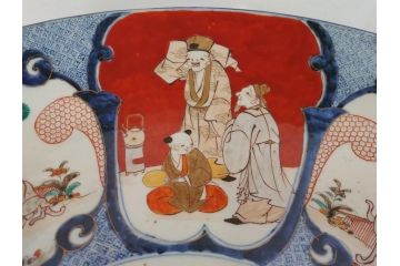 特大!　江戸期　古伊万里　色絵　松　獅子　唐人　花鳥　1尺8寸　約55cm　大皿(一尺八寸、和食器、和皿)(R-062898)