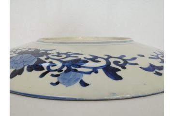 特大!　江戸期　古伊万里　色絵　松　獅子　唐人　花鳥　1尺8寸　約55cm　大皿(一尺八寸、和食器、和皿)(R-062898)