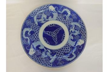 特大!　江戸期　古伊万里　染付　山水　龍　波　1尺8寸　約55cm　大皿(一尺八寸、和食器、和皿)(R-062899)