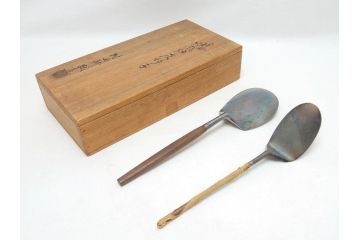 金工師　村田耕閑　南鐐　炉　風炉　囲炉裏 灰杓子(共箱付き、灰匙、茶道具、炭手前)(R-062904)