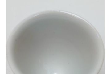 金襴手　赤絵　在銘　盃(共箱付き、馬上盃、ぐい呑み、酒器、和食器)(R-062909)