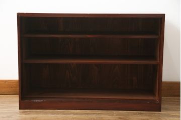 和製アンティーク　漆塗りが上品な雰囲気を醸し出す収納棚(戸棚、キャビネット、下駄箱)(R-062922)