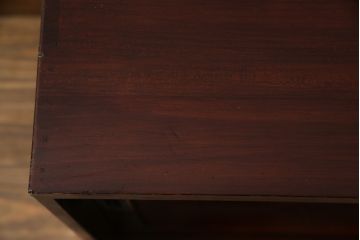和製アンティーク　漆塗りが上品な雰囲気を醸し出す収納棚(戸棚、キャビネット、下駄箱)(R-062922)