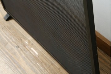 和製ビンテージ　アイアン製　シャビーシックな雰囲気ただようメッシュファイヤースクリーン　(R-062926)