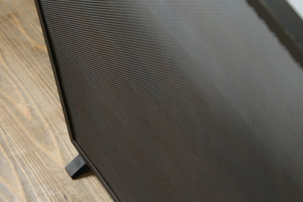 和製ビンテージ　アイアン製　シャビーシックな雰囲気ただようメッシュファイヤースクリーン　(R-062926)