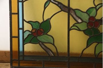 和製アンティーク　華やかな花の図柄が存在感を放つステンドグラス1枚(明り取り、明かり取り、窓)(R-062934)