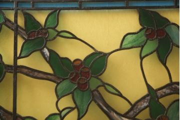 和製アンティーク　華やかな花の図柄が存在感を放つステンドグラス1枚(明り取り、明かり取り、窓)(R-062934)