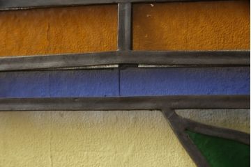 和製アンティーク　華やかな花の図柄が存在感を放つステンドグラス1枚(明り取り、明かり取り、窓)(R-062935)