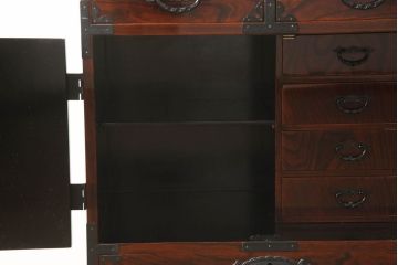 中古　渡辺家具店　漆塗り　美しい杢目と木地呂塗りの艶やかな木肌が美しい仙台箪笥(和タンス、整理箪笥、衣装たんす、小箪笥、引き出し、サイドチェスト)(R-062939)