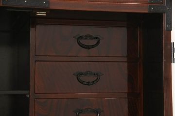 中古　渡辺家具店　漆塗り　美しい杢目と木地呂塗りの艶やかな木肌が美しい仙台箪笥(和タンス、整理箪笥、衣装たんす、小箪笥、引き出し、サイドチェスト)(R-062939)
